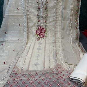 Pakistani Noor’s Unstitched party wear Code: 111
